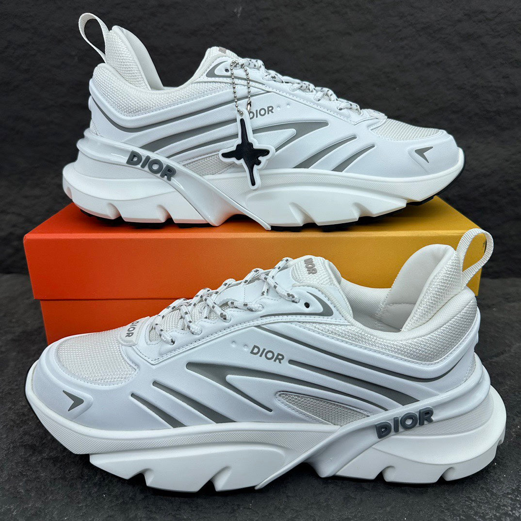Dior B44